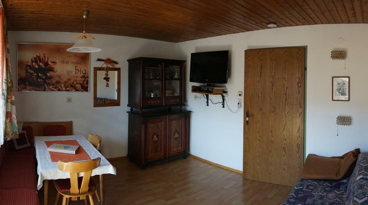 Haus Waldblick Apartment Weissensee Ngoại thất bức ảnh