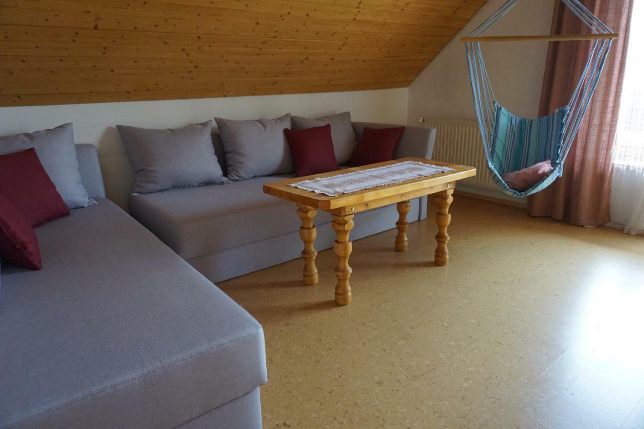 Haus Waldblick Apartment Weissensee Ngoại thất bức ảnh