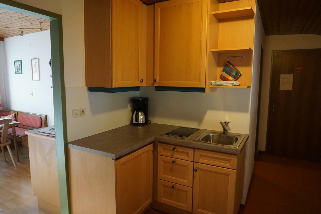 Haus Waldblick Apartment Weissensee Ngoại thất bức ảnh